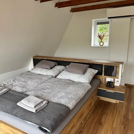 Vakantiehuis Rejtek Panorama Gyöngyös